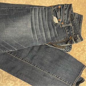 Comfortable American eagle jeans